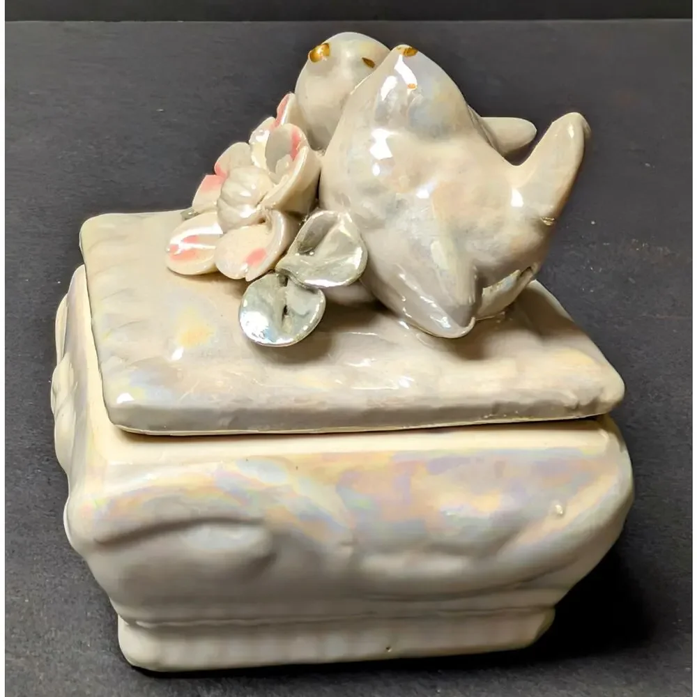 Vtg Lusterware Porcelain Trinket Box 3